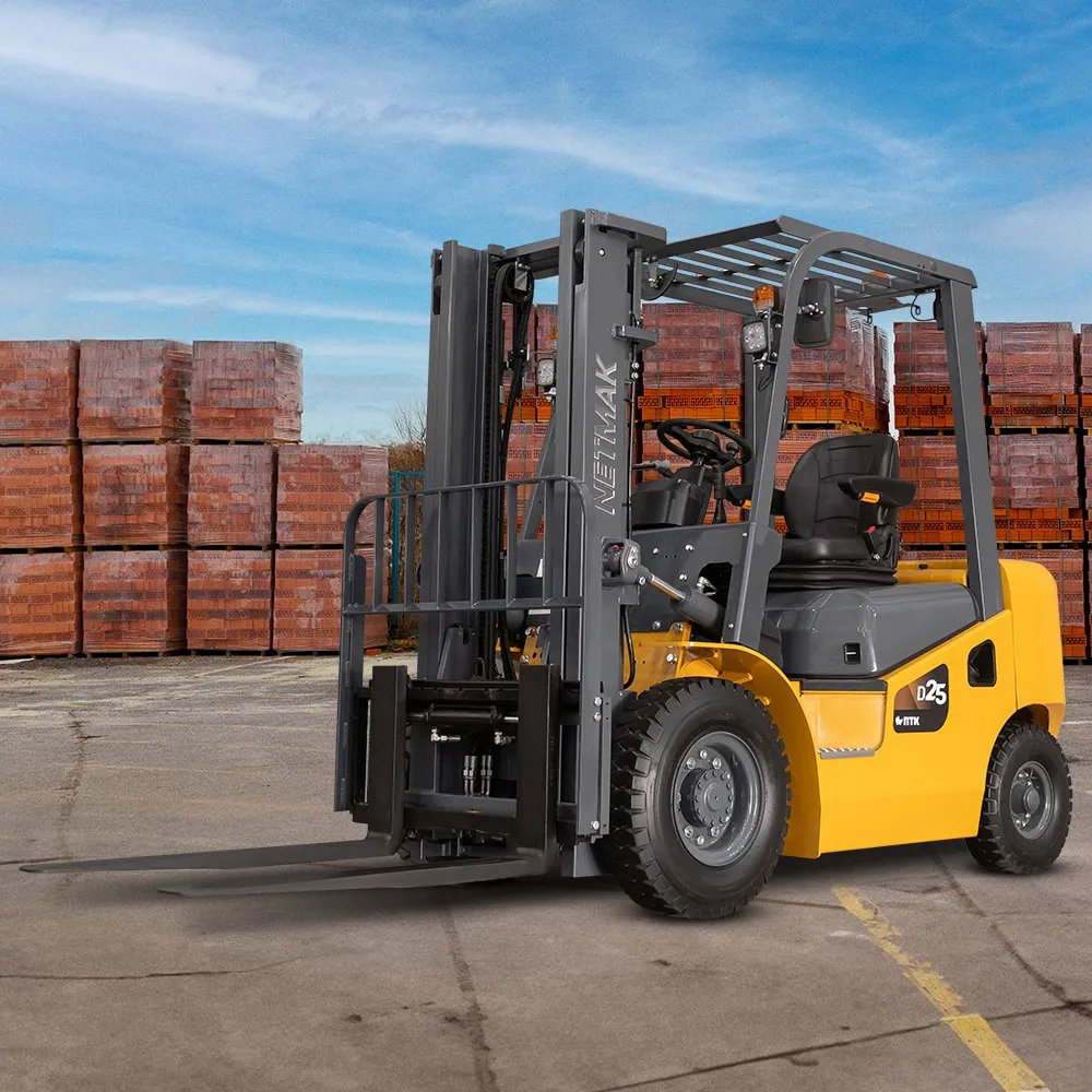 Empilhadeira Diesel Netmak D2530